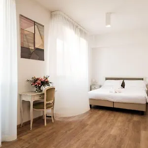 Hotel Resart Iacomus