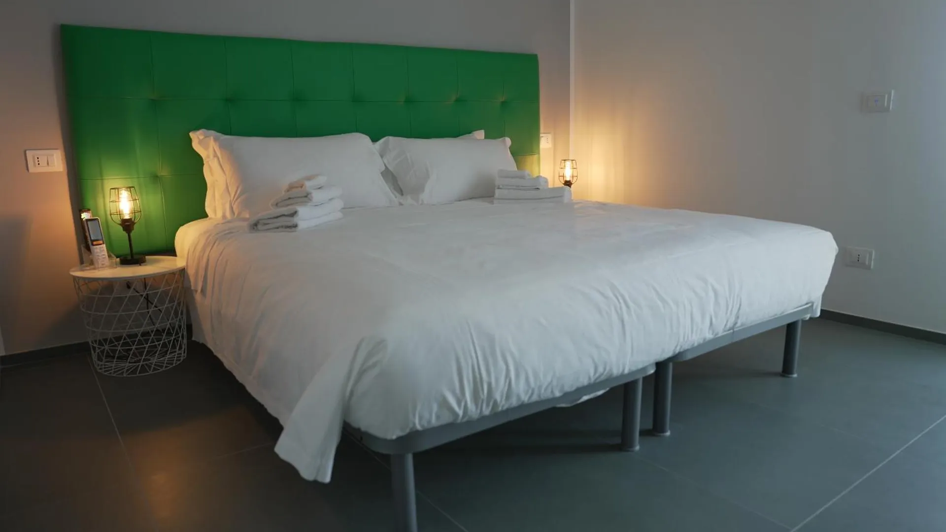 Blq Speakeasy Rooms Bologna Italy